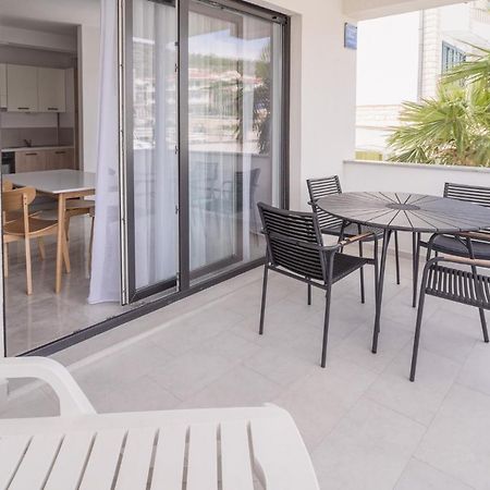 Blue Marina Apartments Dış mekan fotoğraf