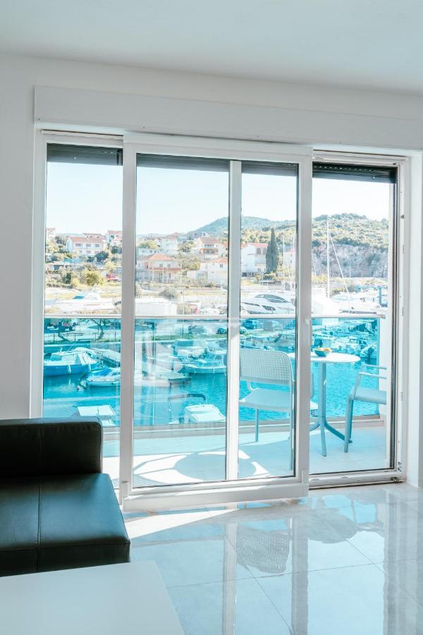 Blue Marina Apartments Dış mekan fotoğraf