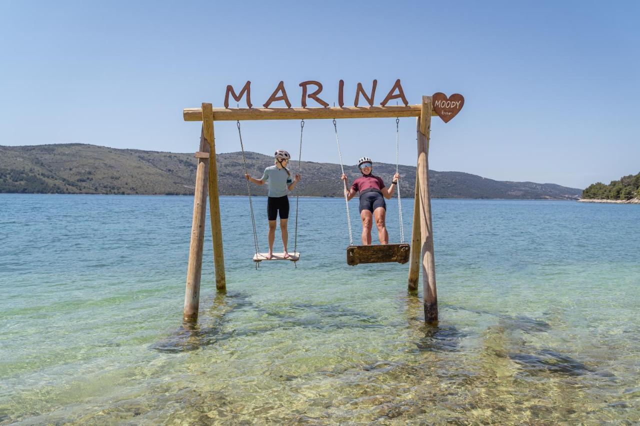Blue Marina Apartments Dış mekan fotoğraf