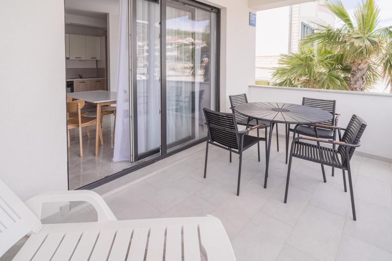 Blue Marina Apartments Dış mekan fotoğraf